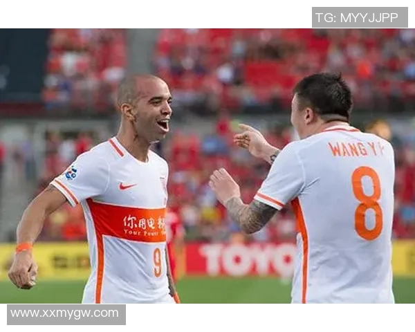 阿德莱德联与山东鲁能精彩对决视频回顾全场精彩瞬间分析 阿德莱德联与山东鲁能精彩对决视频回顾全场精彩瞬间分析